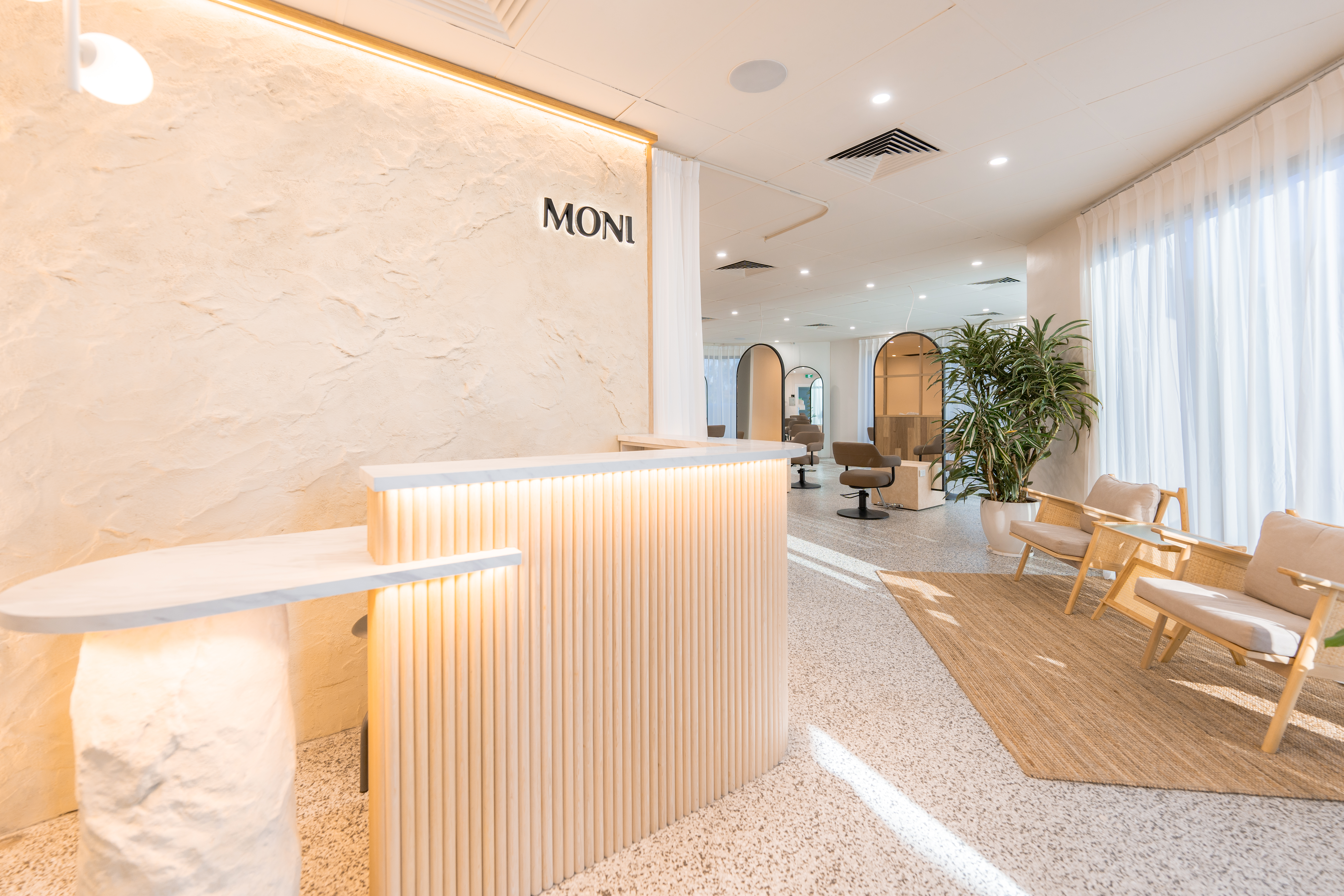 Moni Beauty & Hair
